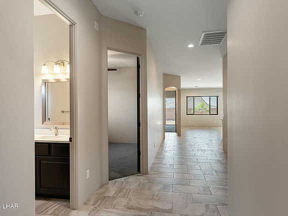 4th image of 4723 N Banyan Ct