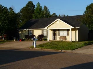 2707 Southwind Cv, Oxford, MS 38655