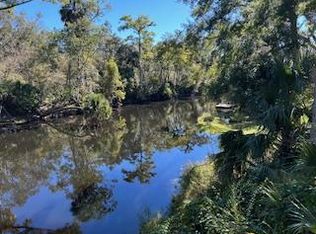 1838 River Rd NE, Steinhatchee, FL 32359