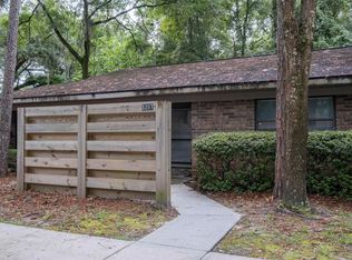 5207 NW 33rd Pl, Gainesville, FL 32606