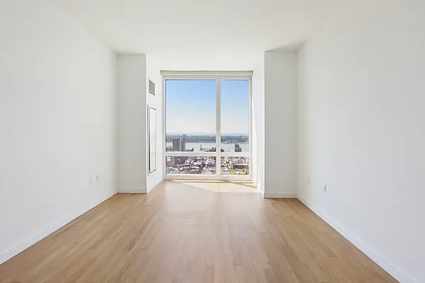 Rented by Douglas Elliman | media 31
