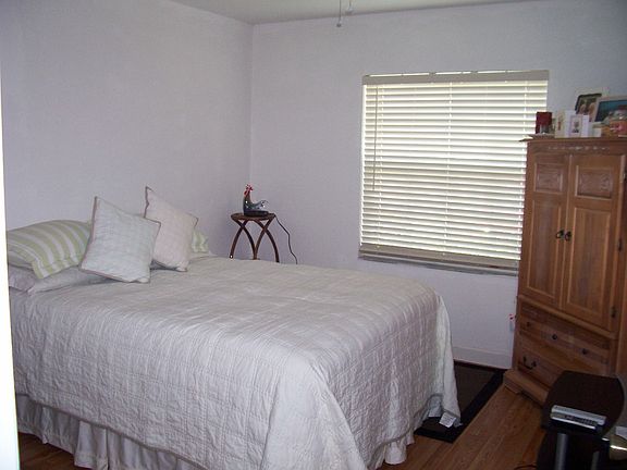5th image of 4415 Hector Ct APT 1