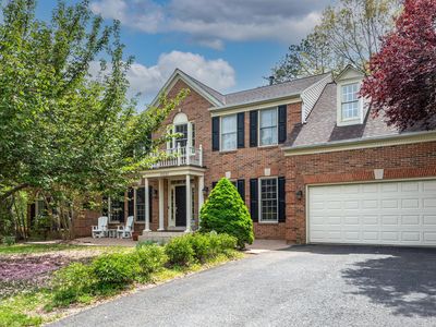 15551 Smithfield Pl, Centreville, VA, 20120