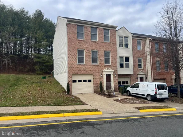 110 Rolling Hill Ct, Stafford, VA 22554