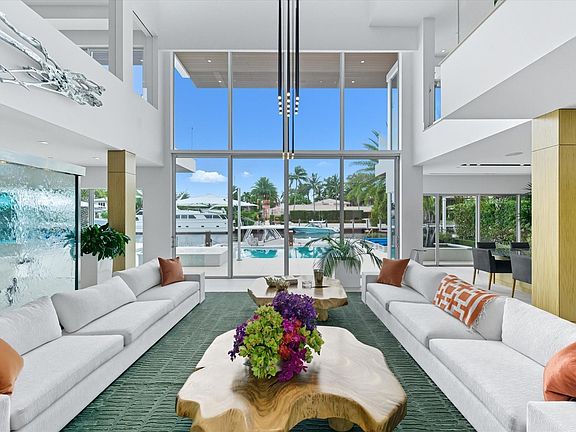 5th image of 14 N Isla Bahia Drive