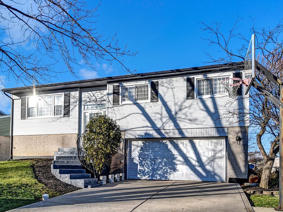 1st image of 9050 Forest Dr