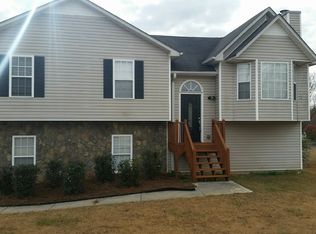 201 Winchester Dr, Villa Rica, GA 30180