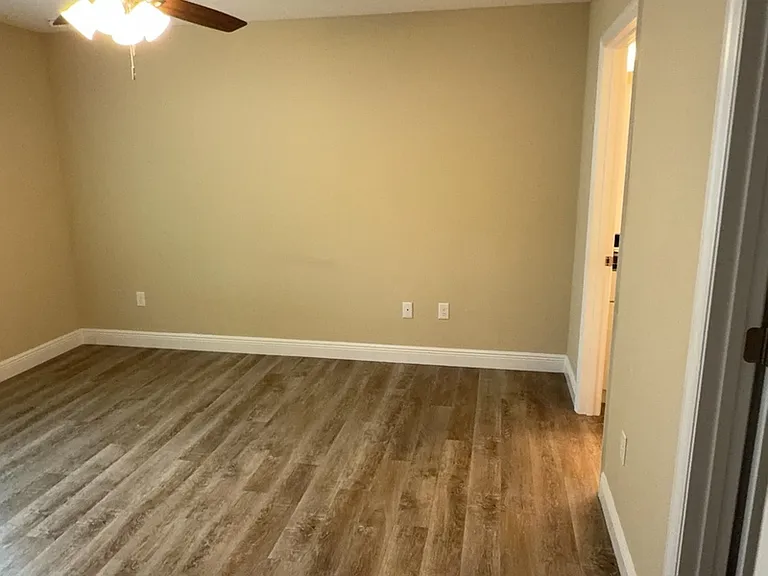 7491 N Galt Point — Photo 11