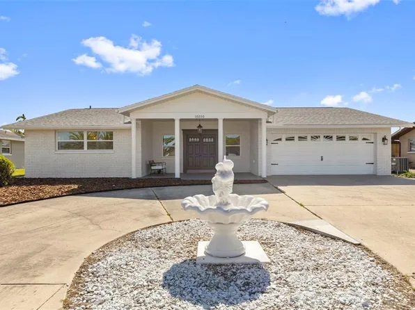 10200 Amadeus Dr, Port Richey, FL 34668