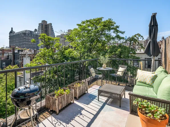 44 West 90th Street image 13 of 23