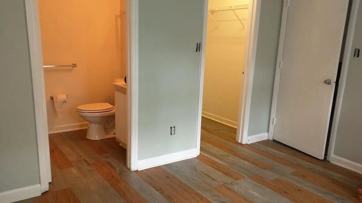4 bed, 1287 sqft, $600 — Photo 1