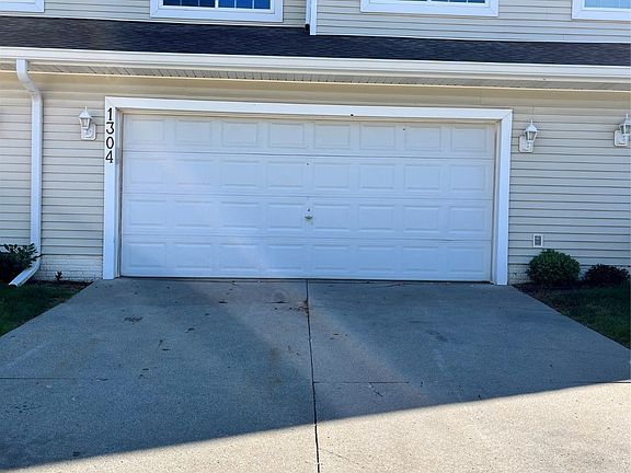 2nd image of 4425 Mills Civic Pkwy Unit 1304