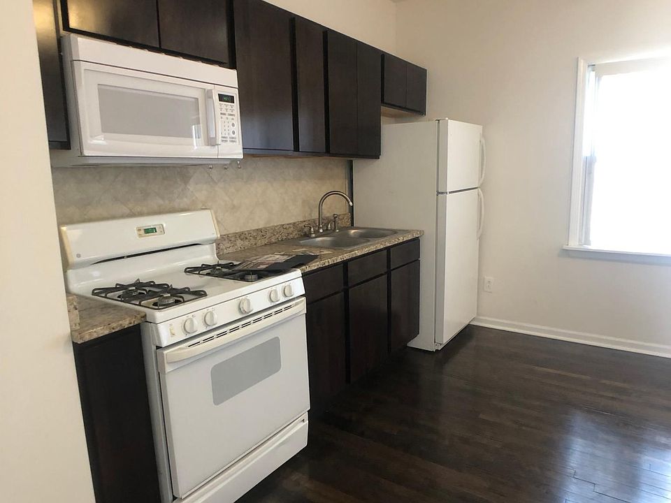 1st image of 715 W 151st St #2REAR