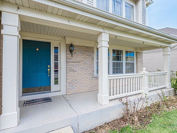 3rd image of 1324 Baroque Ave