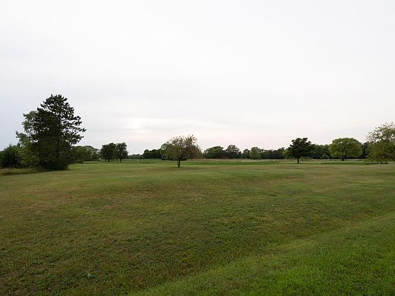 5th image of 4 N Township Road 69