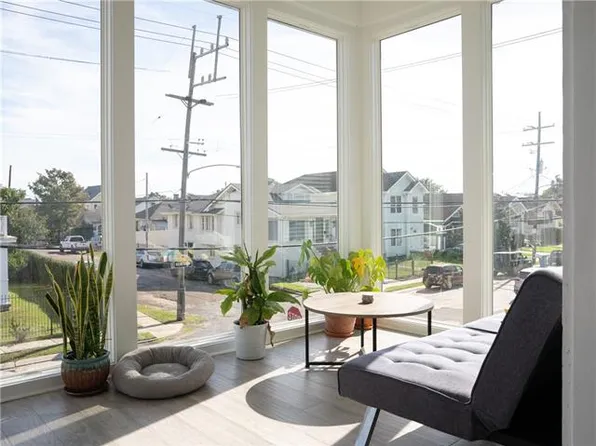 2602 General Pershing St, New Orleans, LA 70115