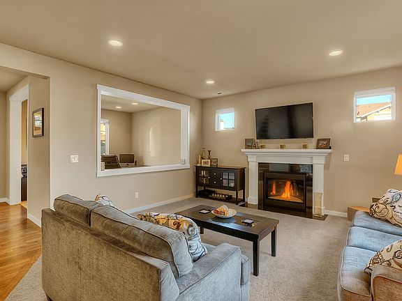 3rd image of 9126 Nye Ave SE