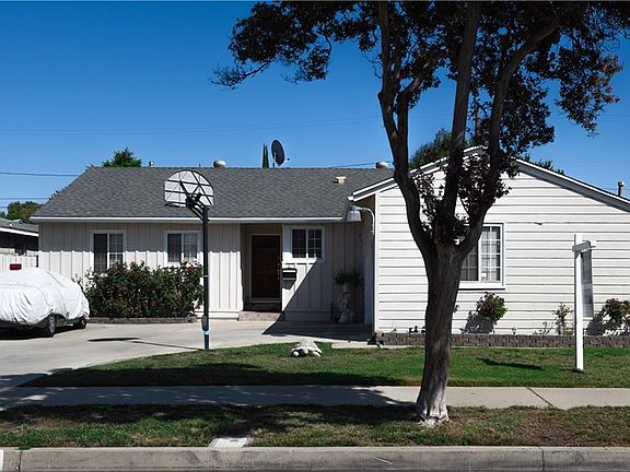 2nd image of 7044 Oakdale Ave