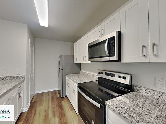 4th image of 15673 Del Norte Dr