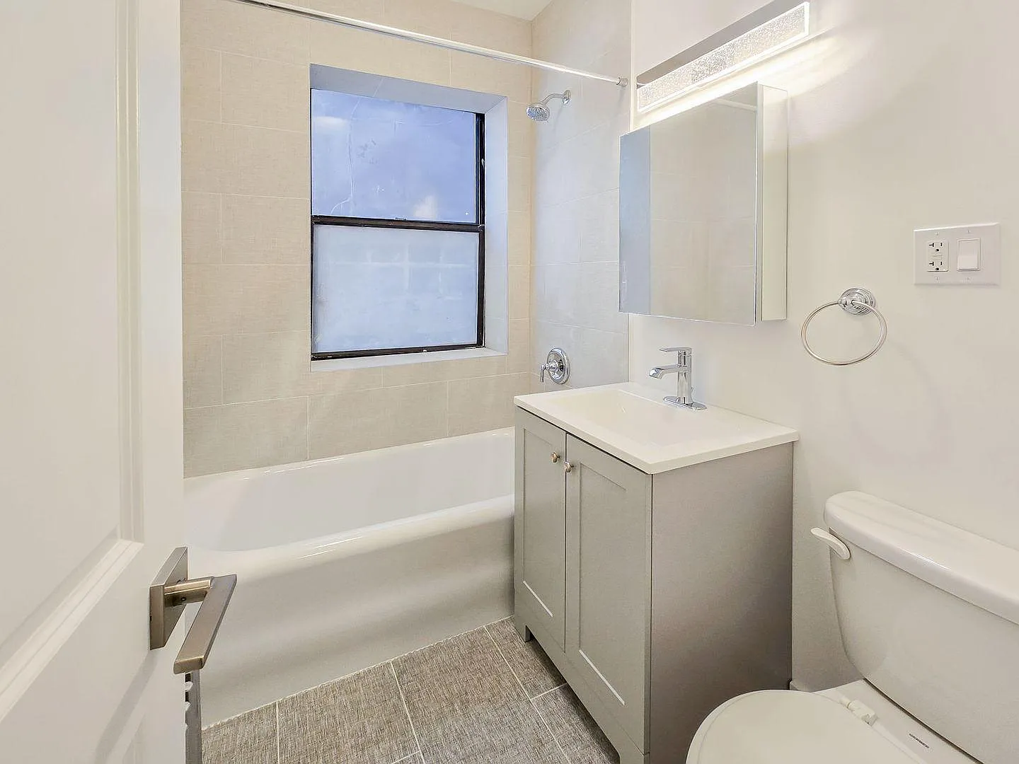 5559 North Magnolia Avenue #G — Photo 2