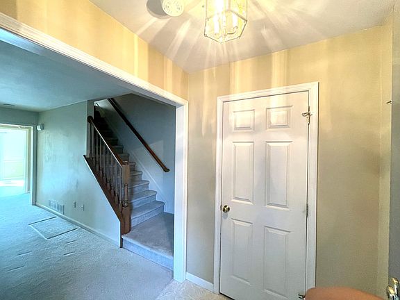 Coat room and first foyer area