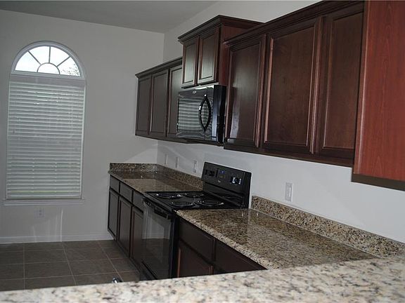 2nd image of 6232 Obsidian Creek Dr
