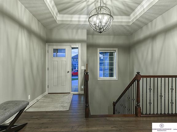 4th image of 18923 Sahler St