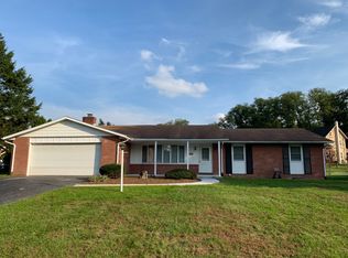 4230 Chelten Ln, Center Valley, PA 18034