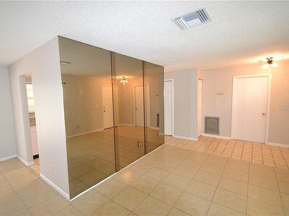 4th image of 5012 Headland Hills Ave