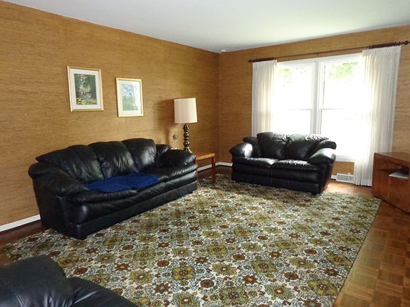 4th image of 1133 W Peregrine Ct
