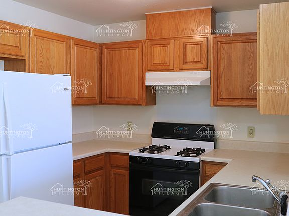 5th image of 210 Mandalin Dr