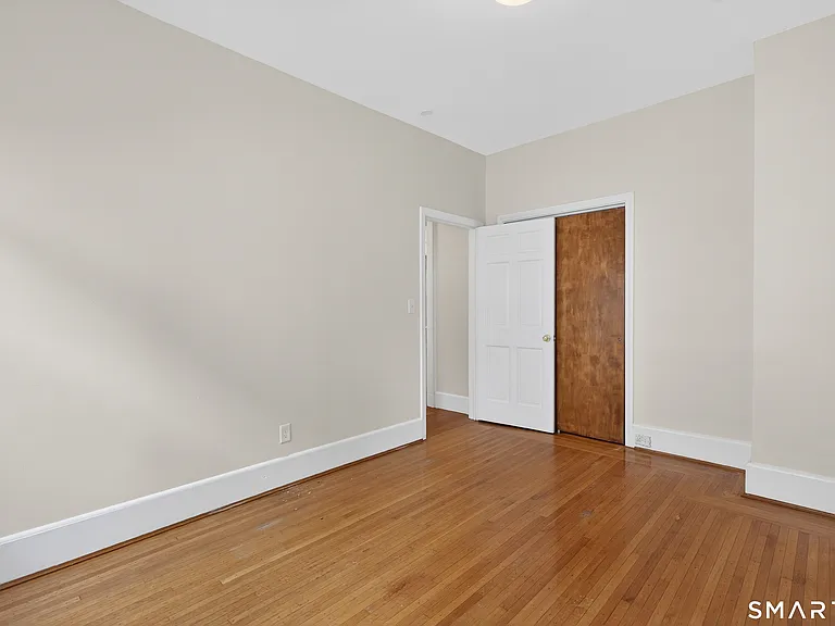 339 Willow St #1 — Photo 10
