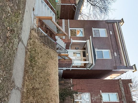 3rd image of 4236 Shaw Blvd #2