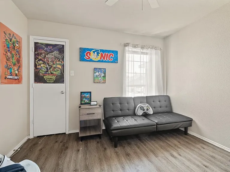 1410 Teal Way — Photo 8