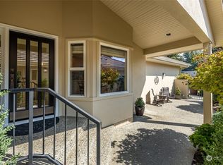 401 19th St NE APT 3, East Wenatchee, WA