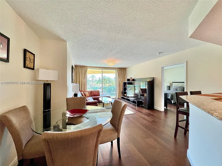 201 S Golden Isles Dr #306 — Photo 11