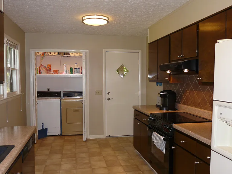 50 Jarrell Dr #1 — Photo 7