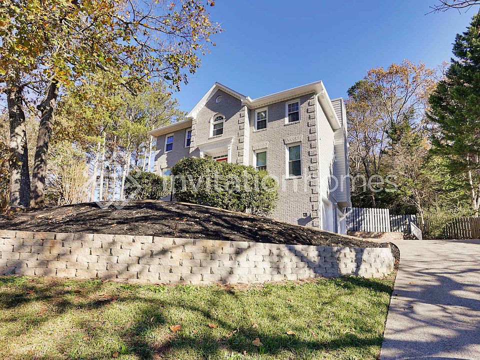 1st image of 1469 Shadowrock Dr