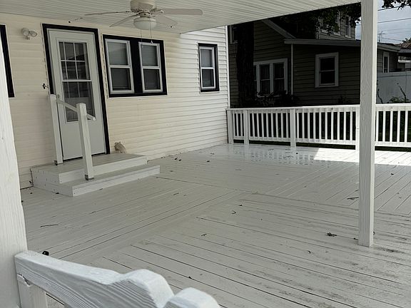 3rd image of 6531 Columbia Rd NW