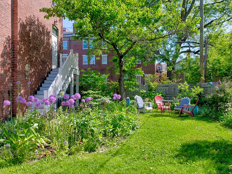 156 Danforth St #3 — Photo 38