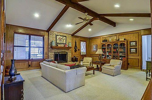4th image of 4516 Shady Lake Dr