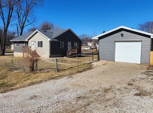 1770 E Emma Ave, Des Moines, IA 50320