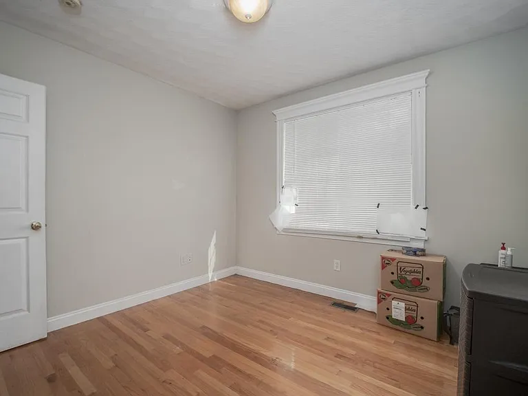145 Murdock St #1 — Photo 8