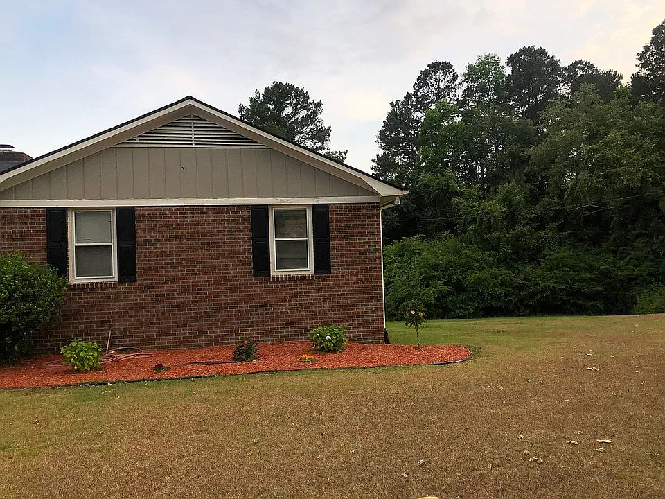 Right Side of Front Yard