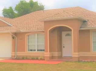 2588 Academy Ave, Deltona, FL 32738