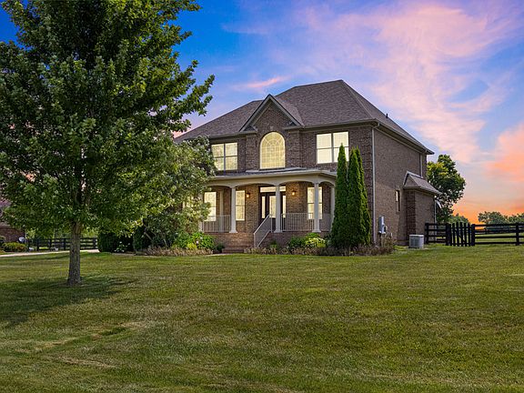 5th image of 106 Hidden Meadow Ln