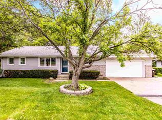 2110 W Glen Ave, Peoria, IL