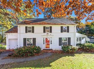 23 Puritan Cir, Springfield, MA 01119