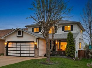 84 S Shawbrooke Cir SW, Calgary, AB T2Y3A1