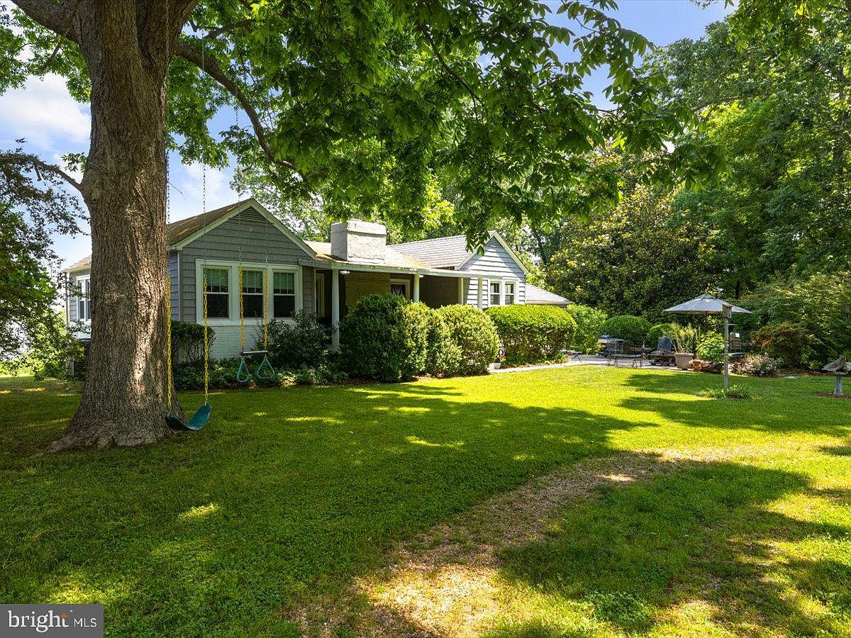 330 Sloope Point Rd, Spring Grove, VA 23881 Zillow